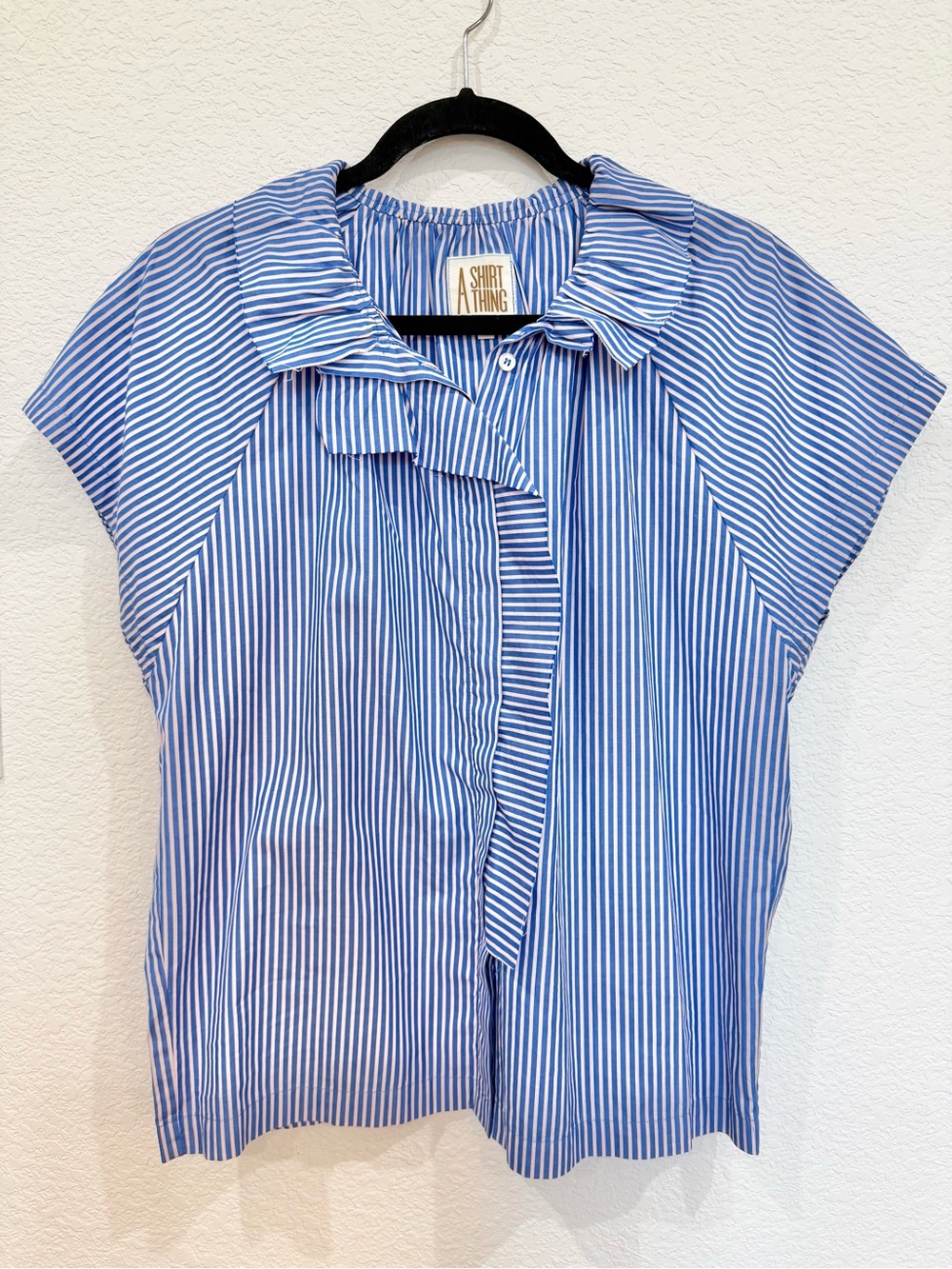 A Shirt Thing Stella Top Size Medium